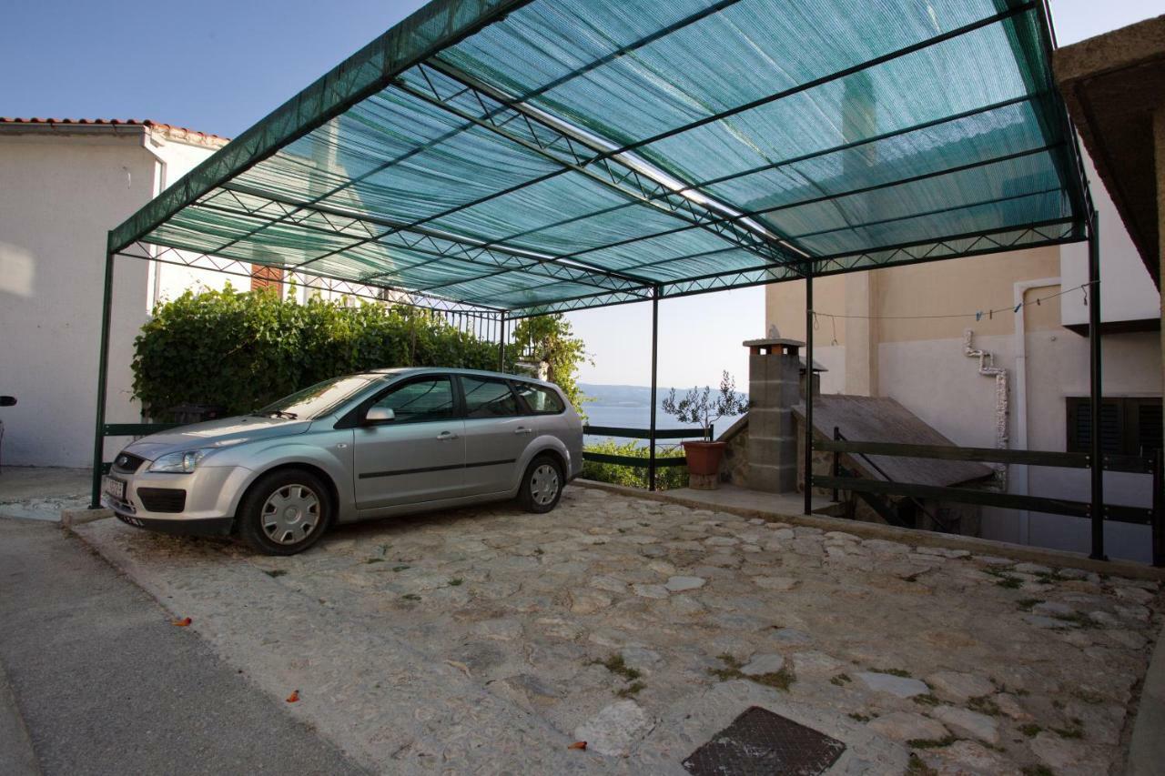 Apartment Lelas Omiš Exterior foto